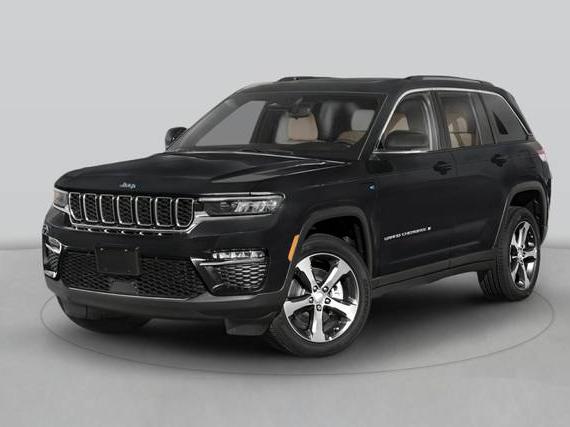JEEP GRAND CHEROKEE 2023 1C4RJYB61PC649500 image